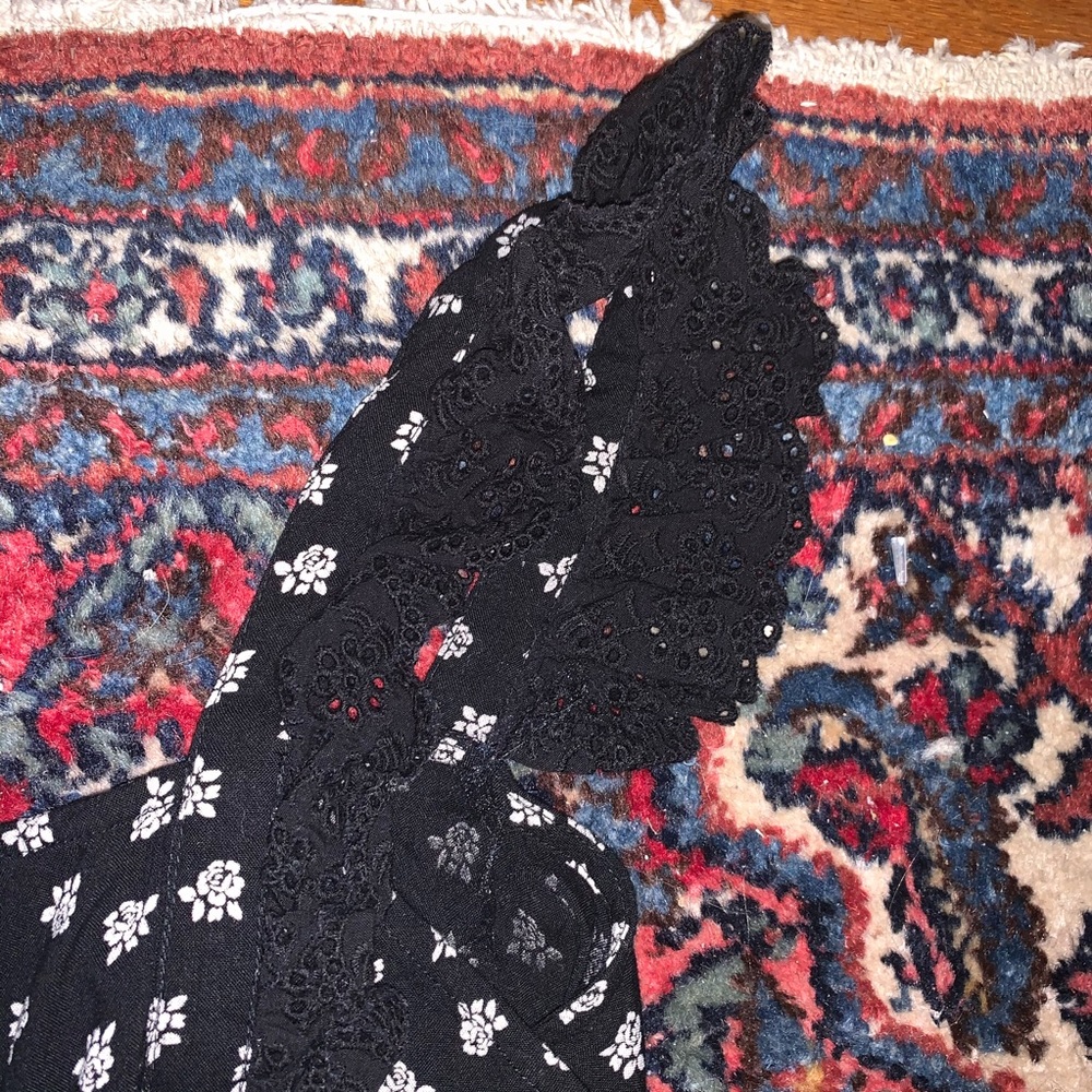 Patterned Jumpsuit - Picture 4 of 6